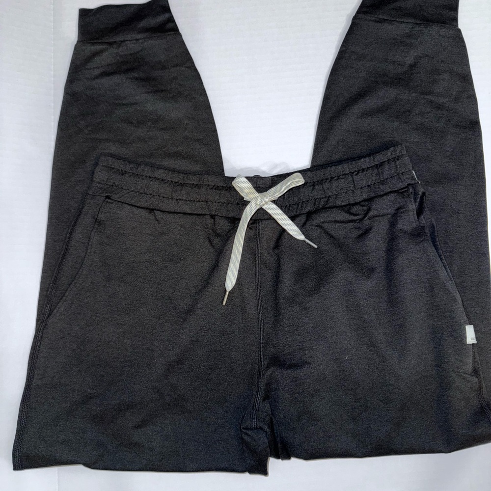Vuori performance Charcoal Jogger Pants S
